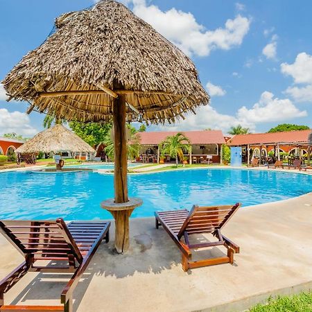 Hacienda Inn Aeropuerto Merida Ngoại thất bức ảnh