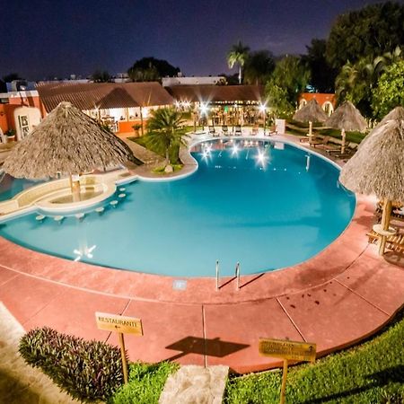 Hacienda Inn Aeropuerto Merida Ngoại thất bức ảnh